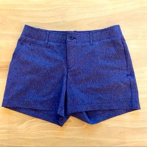 Like New Under Armour size 4 blue shorts